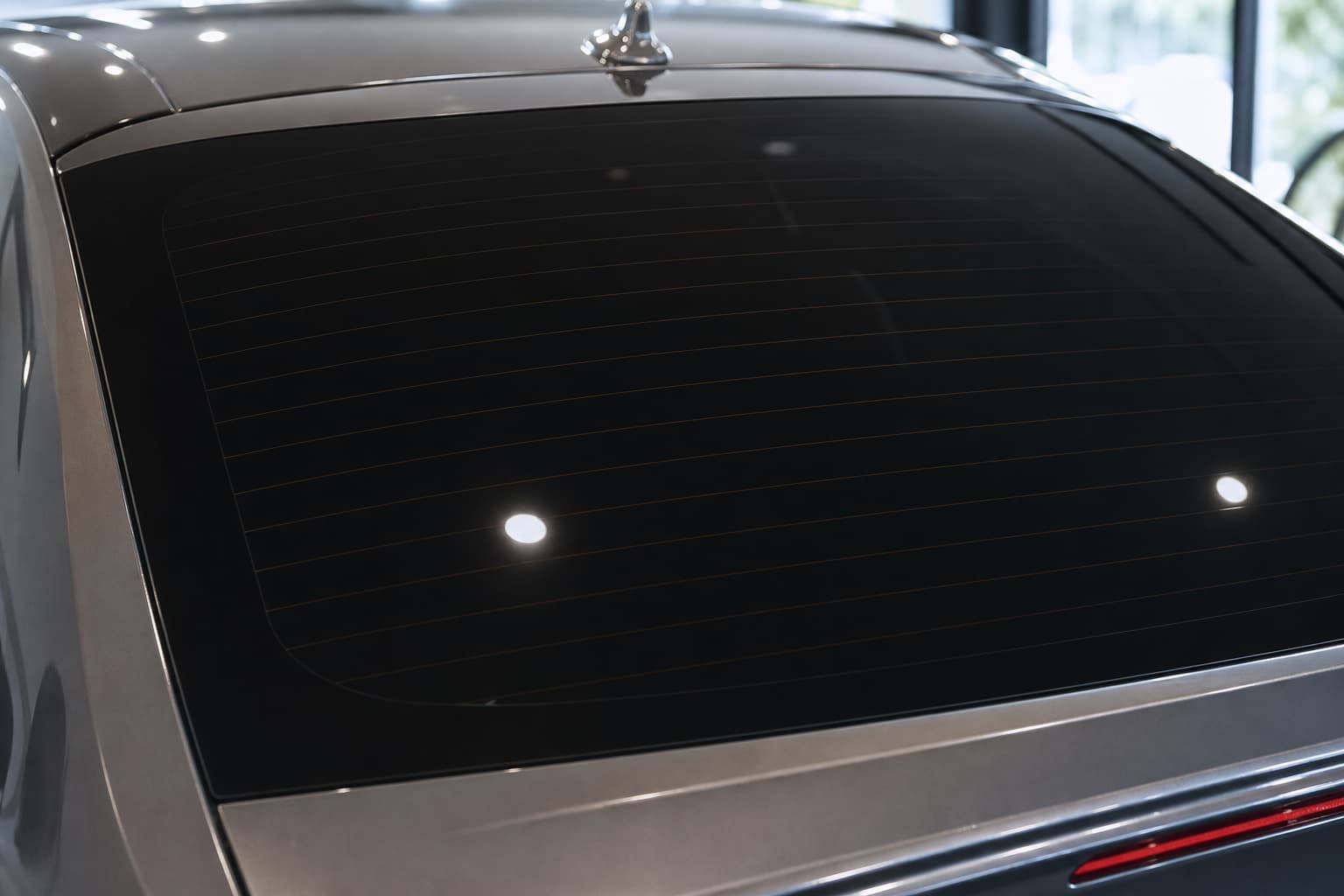 Rear windshield — pro finish